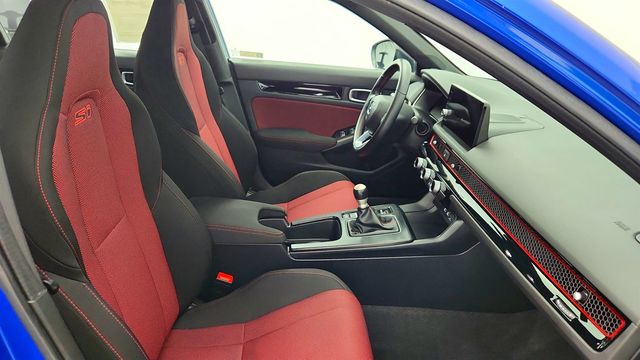 2023 Honda Civic Si Manual w/ Bose Premium Audio & Power Moonroof - 22996775 - 23