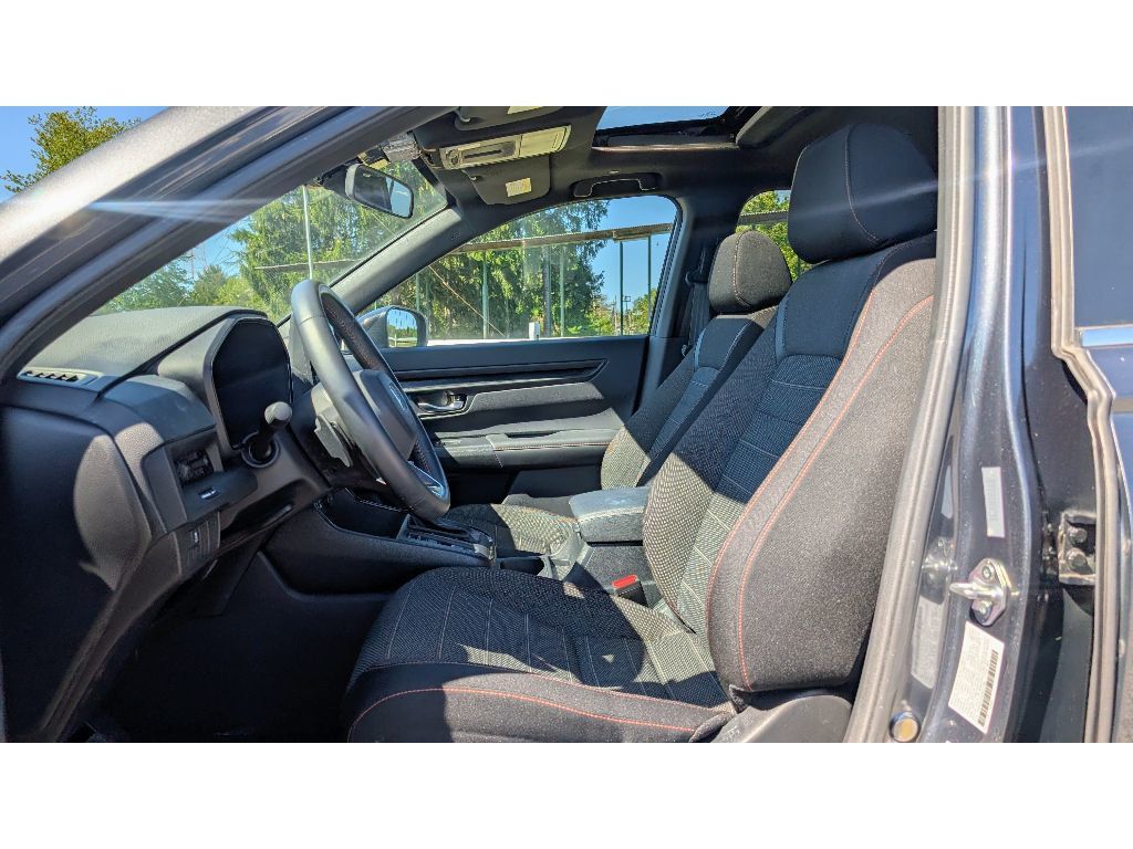 2023 Honda CR-V Hybrid Sport photo 13