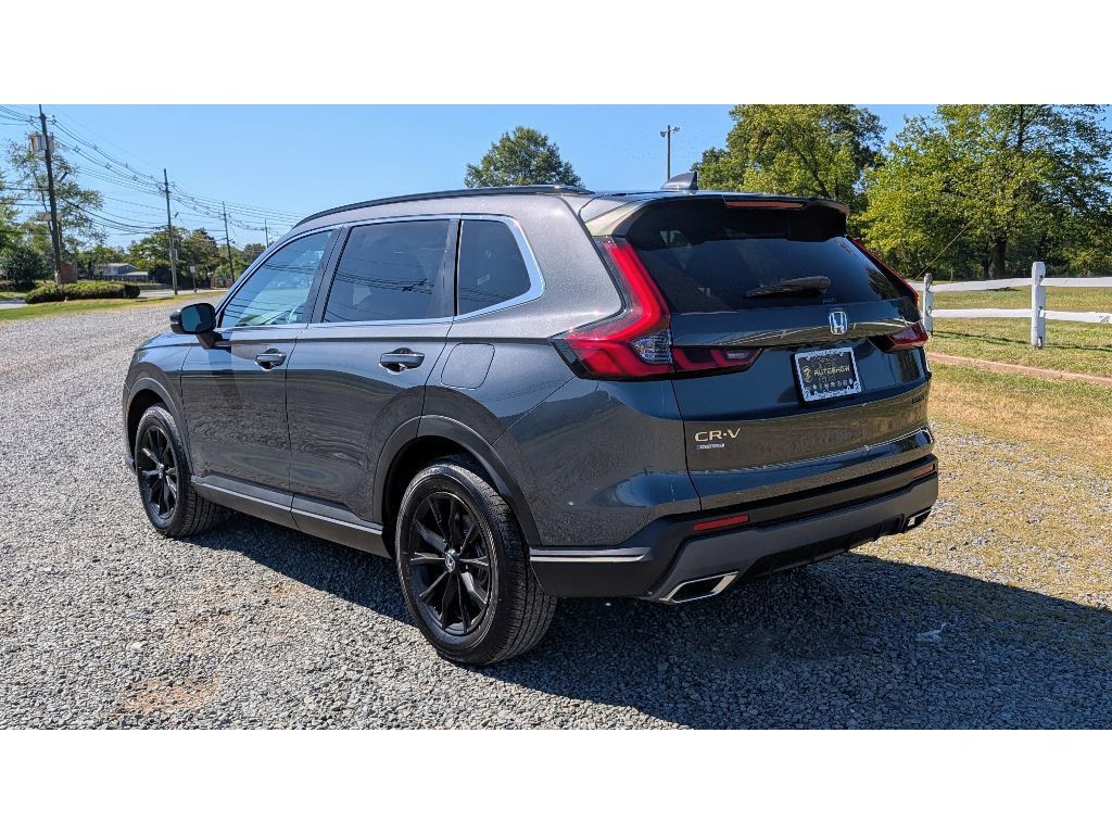 2023 Honda CR-V Hybrid Sport photo 5