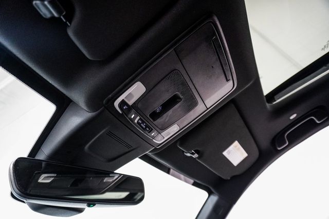 2023 Honda CR-V Hybrid Sport Touring AWD - 22935332 - 29