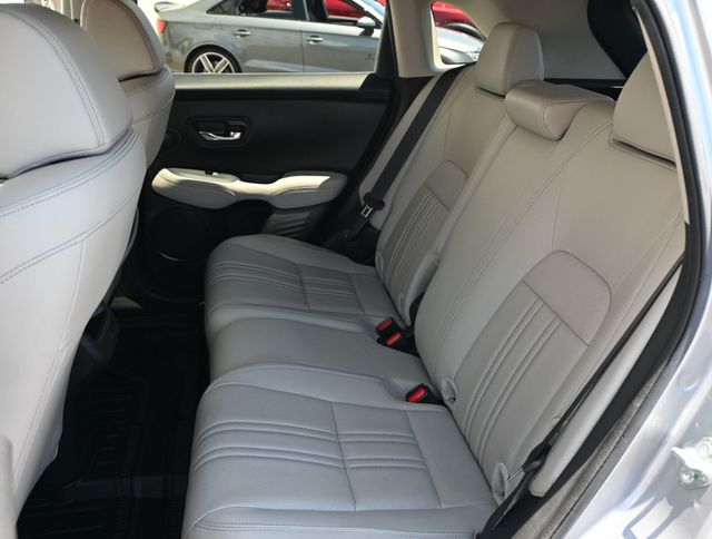 2023 Honda HR-V EX-L Brand New Tires - 22897347 - 13