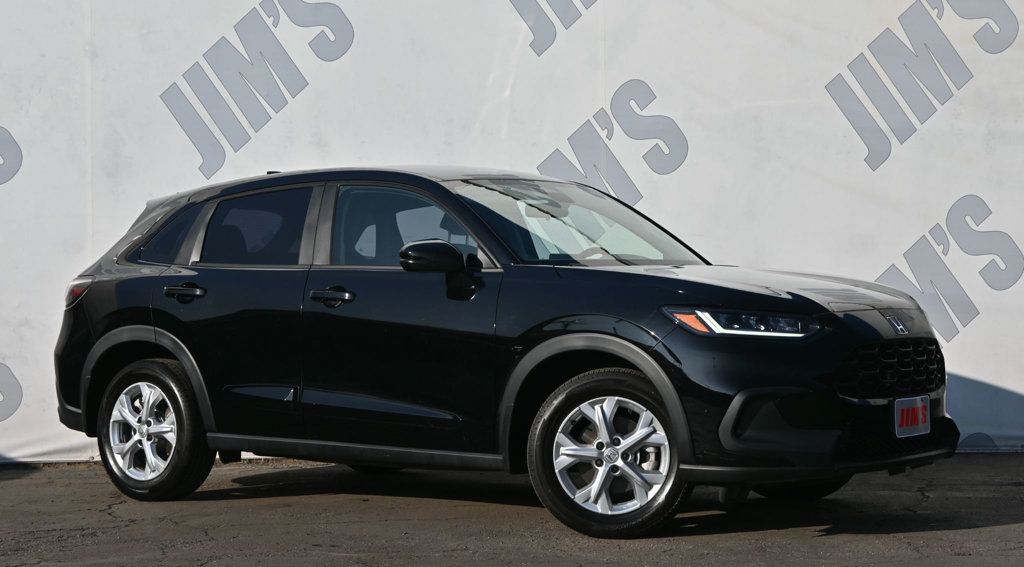 2023 Honda HR-V LX photo 2