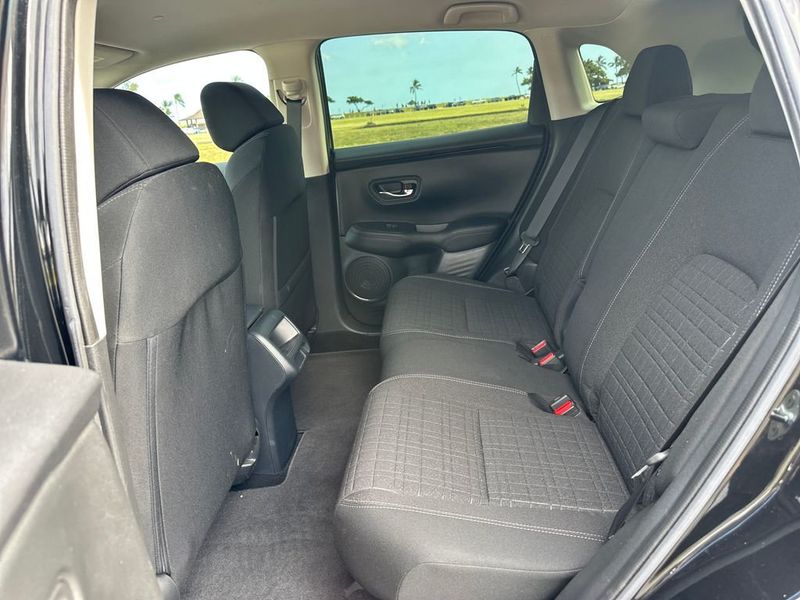 2023 Honda HR-V LX 2WD CVT - 23024041 - 17
