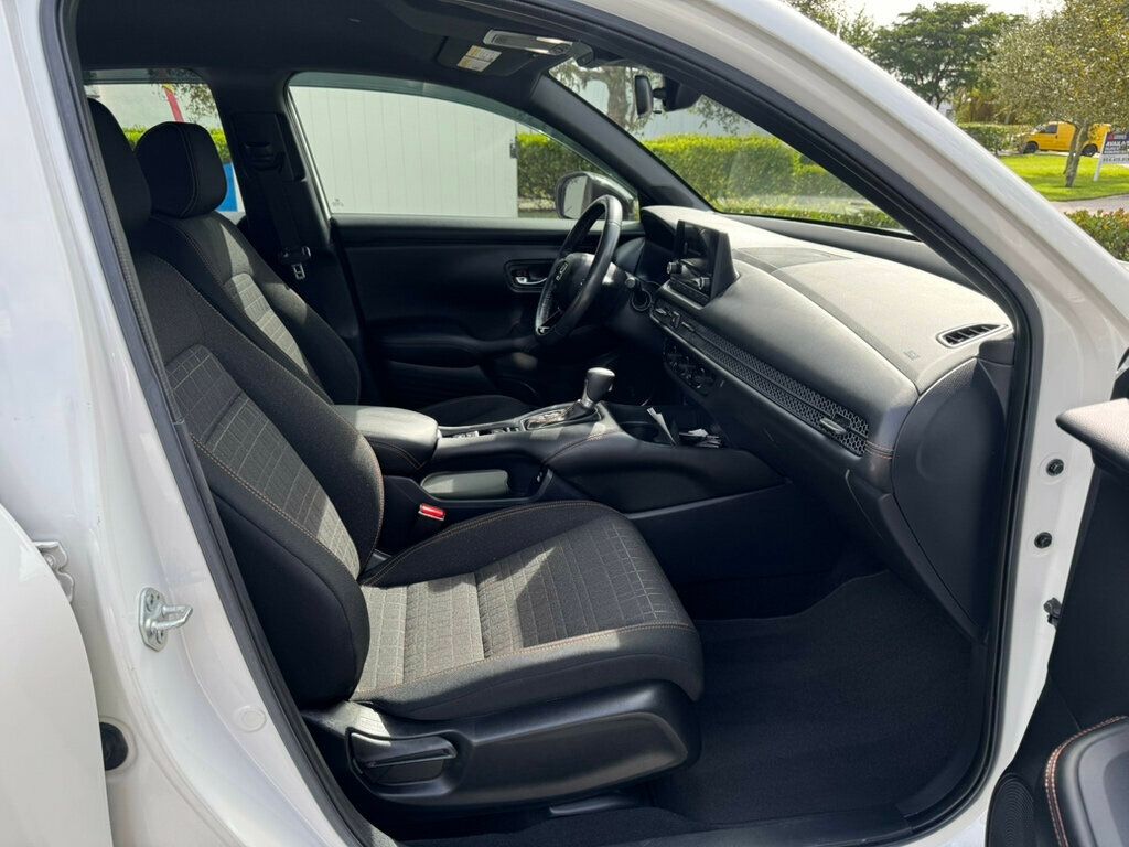 2023 Honda HR-V Sport 2WD CVT - 22953199 - 6