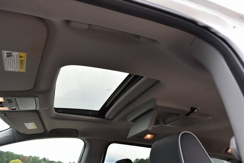 2023 Honda Odyssey Elite photo 33