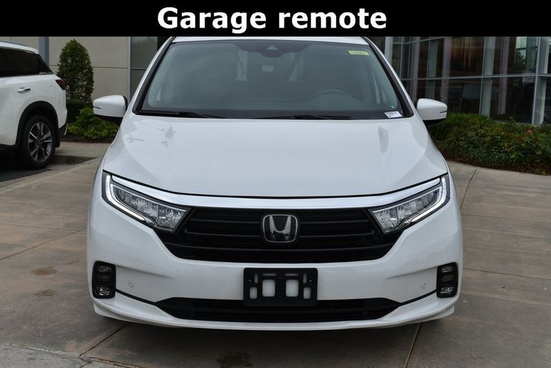 2023 Honda Odyssey Elite photo 4