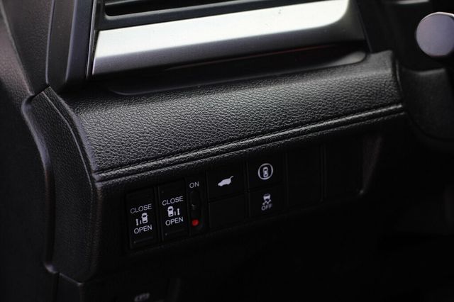 2023 Honda Odyssey SPORT - Photo 17