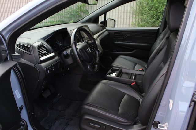 2023 Honda Odyssey SPORT - Photo 19