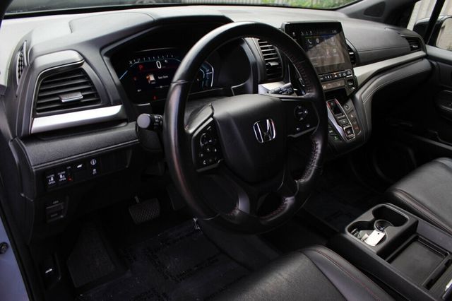 2023 Honda Odyssey SPORT - Photo 20