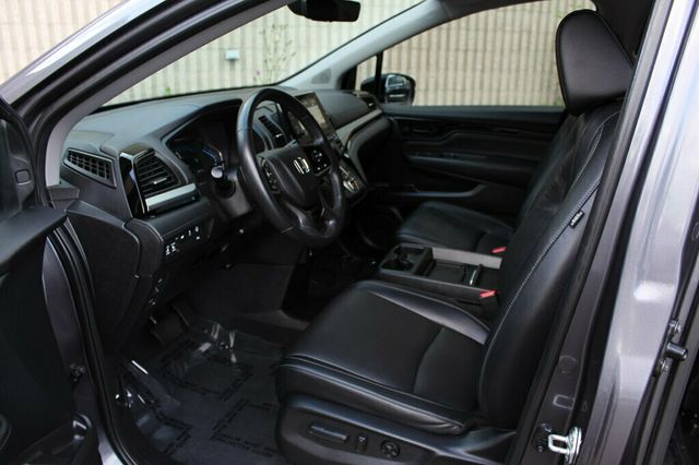 2023 Honda Odyssey ONE OWNER TOURING W/ DVD, NAVIGATION, LEATHER - 23041137 - 25