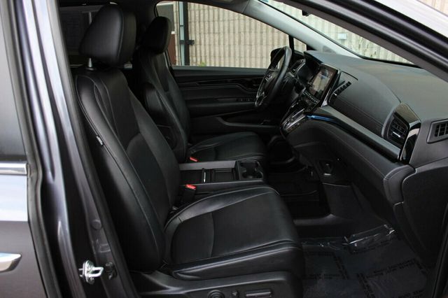 2023 Honda Odyssey ONE OWNER TOURING W/ DVD, NAVIGATION, LEATHER - 23041137 - 6