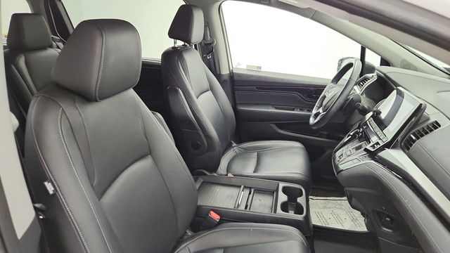 2023 Honda Odyssey Touring Automatic - 22954105 - 23