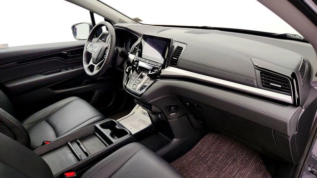 2023 Honda Odyssey Touring Automatic - 23090370 - 25