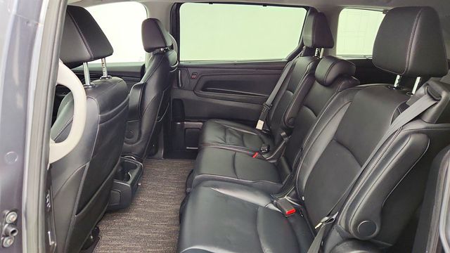 2023 Honda Odyssey Touring Automatic w/ Rear Entertainment System & Navigation - 22994722 - 21