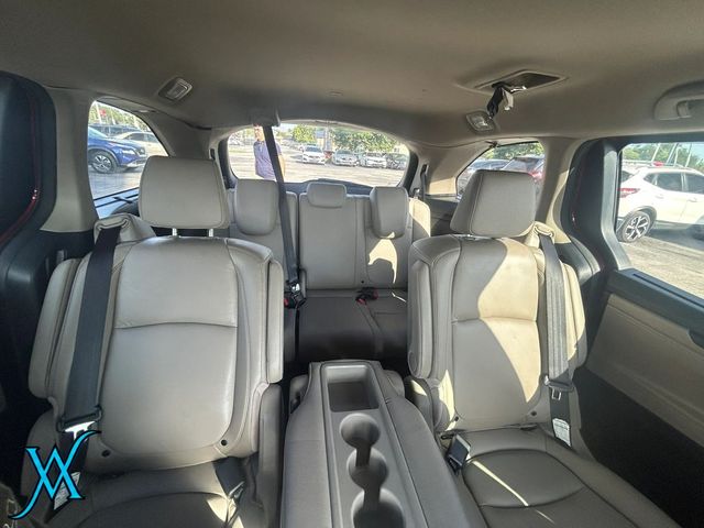 2023 Honda Odyssey Touring Minivan 4D - 23084733 - 27