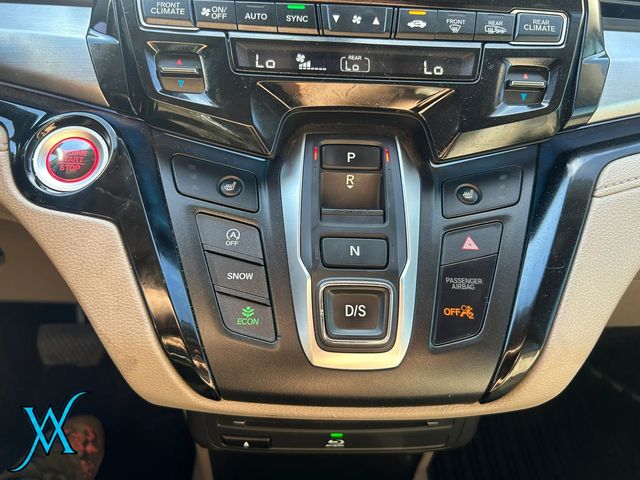 2023 Honda Odyssey Touring Minivan 4D - 23084733 - 39