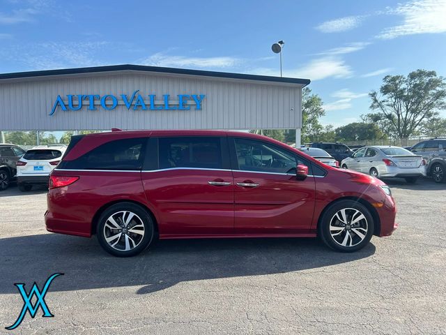 2023 Honda Odyssey Touring Minivan 4D - 23084733 - 7