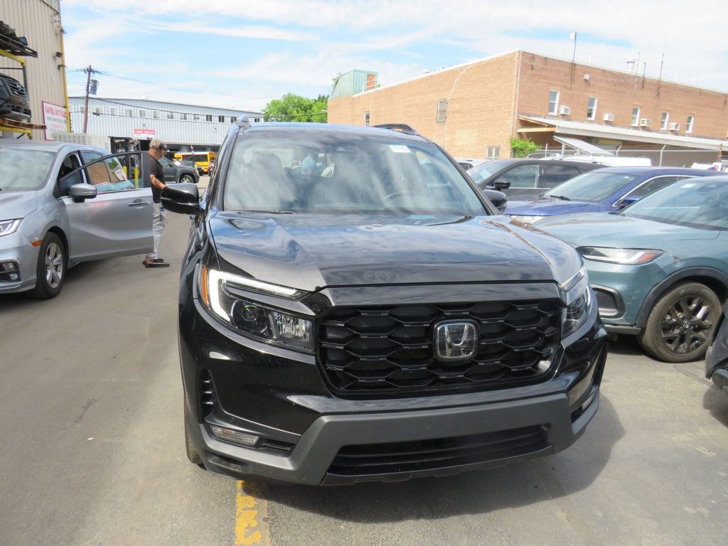 Honda Passport photo 2