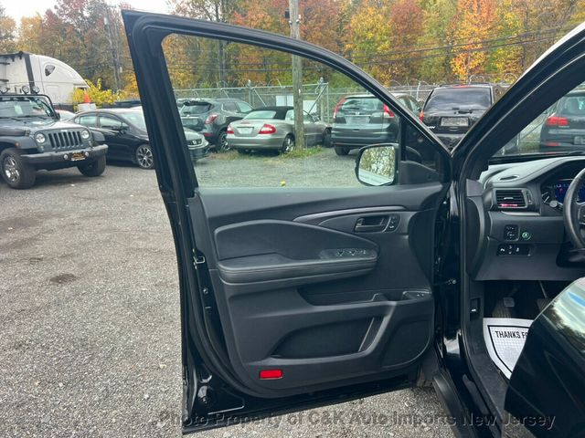 2023 Honda Passport EX-L AWD,ROOF,HTD STEATS,3RD ROW,LANE ASSIST,PRE-COLLISION - 22938215 - 17