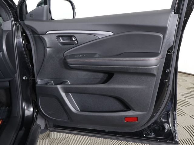 2023 Honda Passport TrailSport AWD - 23018302 - 25