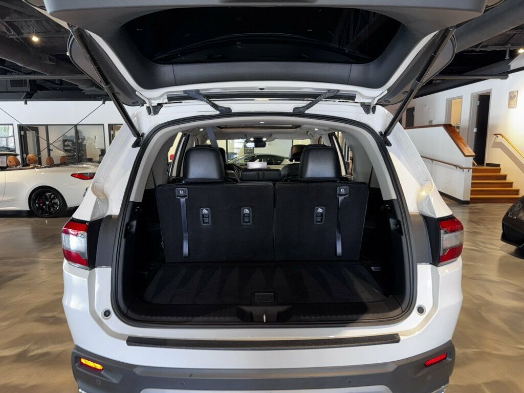 2023 Honda Pilot AWD/ElitePKG/3rdRow/LaneKeepAssist/HTD&VentSeats - 23056921 - 22