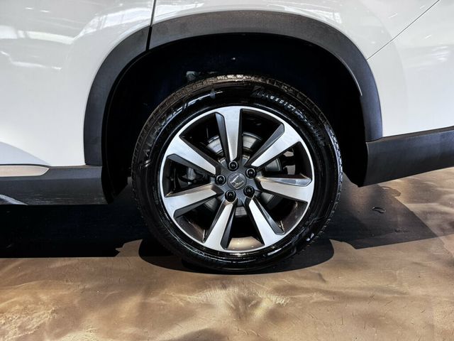 2023 Honda Pilot AWD/ElitePKG/3rdRow/LaneKeepAssist/HTD&VentSeats - 23056921 - 32