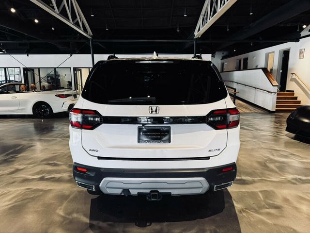 2023 Honda Pilot AWD/ElitePKG/3rdRow/LaneKeepAssist/HTD&VentSeats - 23056921 - 3