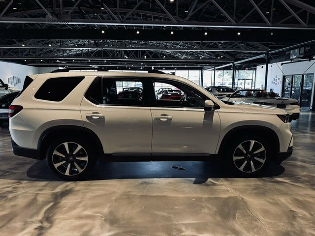2023 Honda Pilot AWD/ElitePKG/3rdRow/LaneKeepAssist/HTD&VentSeats - 23056921 - 5