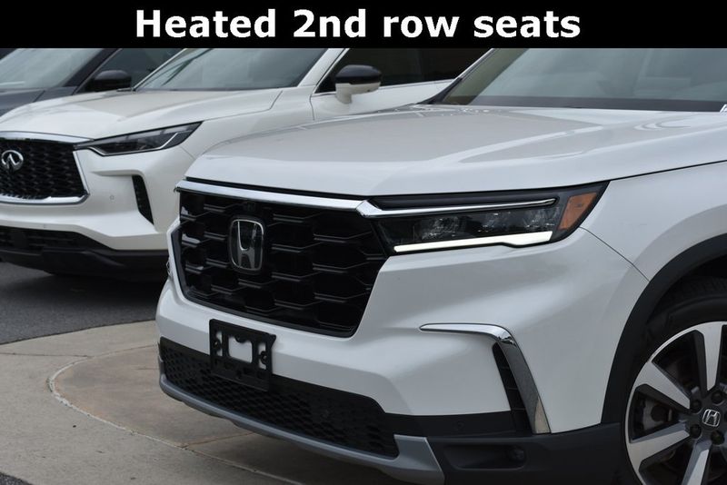 2023 Honda Pilot Elite photo 2