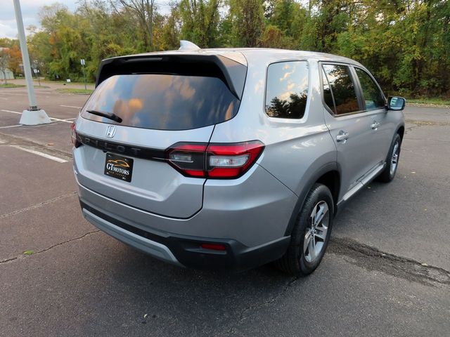 2023 Honda Pilot EX-L 7-Passenger AWD - 22938582 - 10