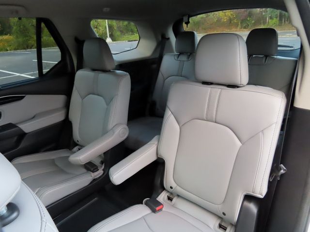 2023 Honda Pilot EX-L 7-Passenger AWD - 22938582 - 27