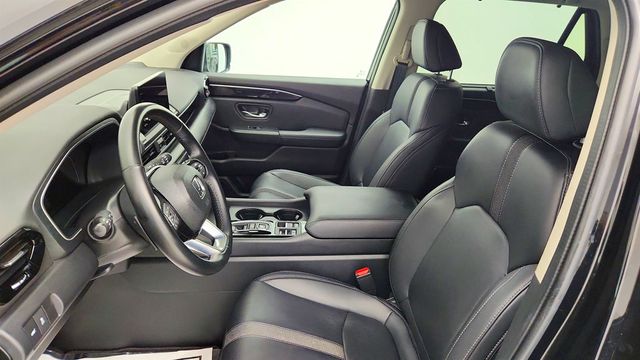 2023 Honda Pilot EX-L 8 Passenger AWD - 23057269 - 18