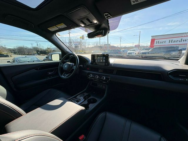 2023 Honda Pilot LocalTrade/Trailsport/AWD/HeatedSeats/2ndRowCaptainChairs/NAV - 22958454 - 21