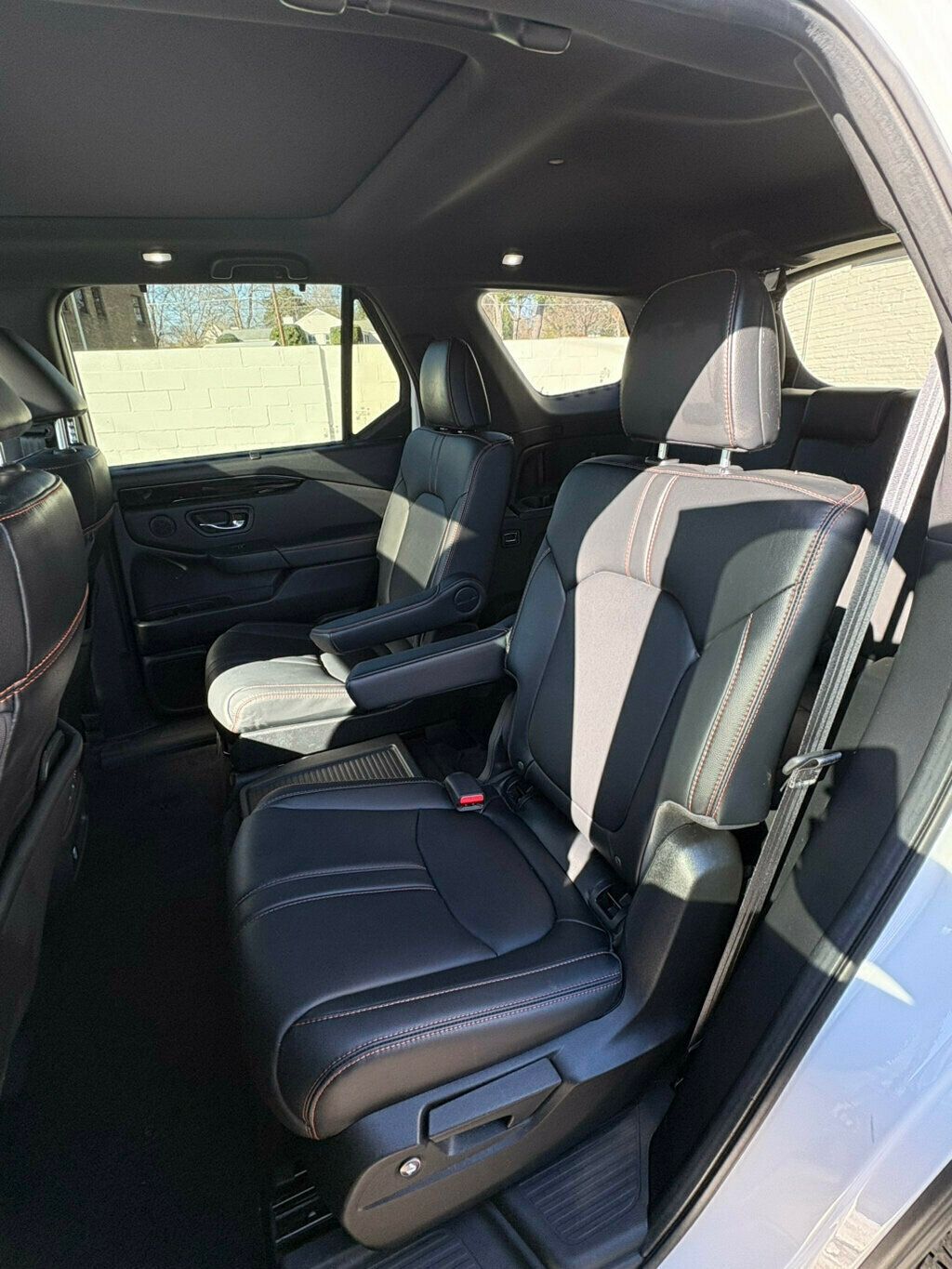 2023 Honda Pilot LocalTrade/Trailsport/AWD/HeatedSeats/2ndRowCaptainChairs/NAV - 22958454 - 29