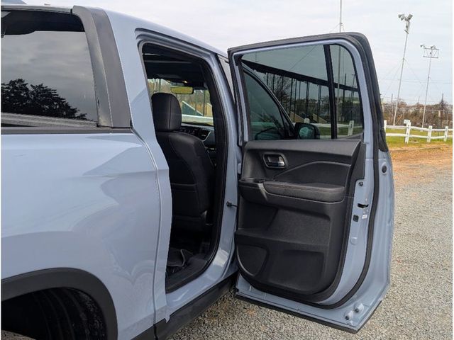 2023 Honda Ridgeline Black Edition AWD - 22945750 - 11