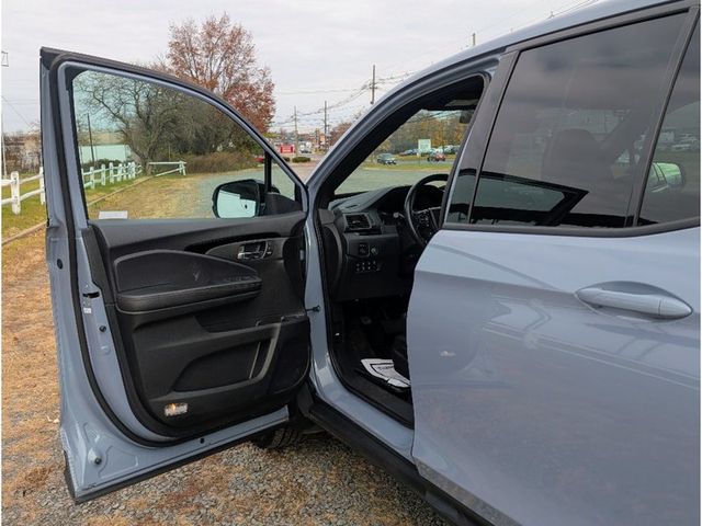 2023 Honda Ridgeline Black Edition AWD - 22945750 - 8