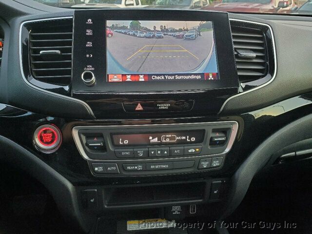 2023 Honda Ridgeline Black Edition photo 9