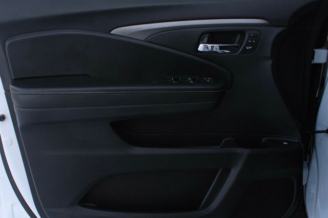 2023 Honda Ridgeline ONE OWNER AWD RTL LEATHER MOONROOF W/ NEW CONTINENTAL TIRES - 22951479 - 19