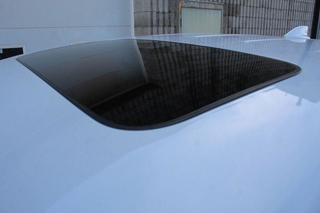 2023 Honda Ridgeline ONE OWNER AWD RTL LEATHER MOONROOF W/ NEW CONTINENTAL TIRES - 22951479 - 32