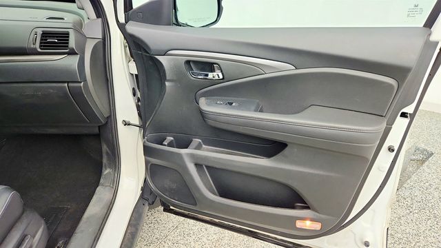 2023 Honda Ridgeline RTL-E AWD - 23011427 - 25