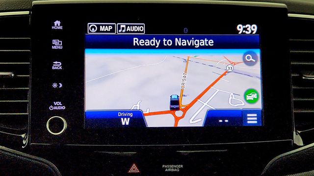 2023 Honda Ridgeline RTL-E AWD w/ Leather Seats & Dual-Action Tailgate - 23000626 - 18