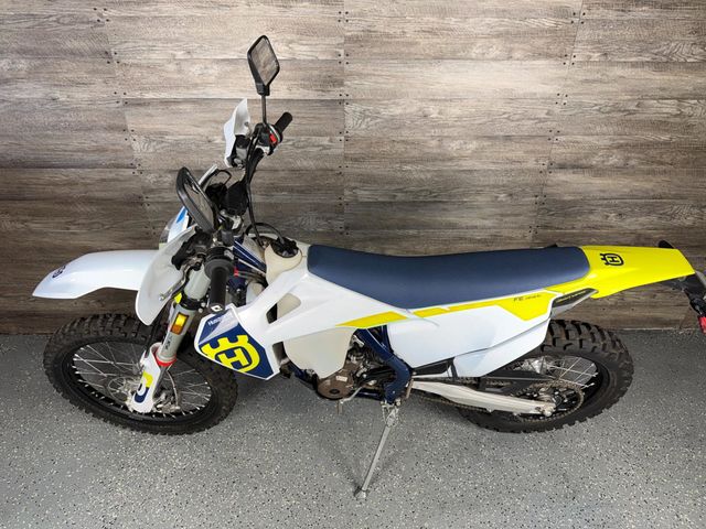 2023 Husqvarna FE 350 One Owner! - 22994303 - 15