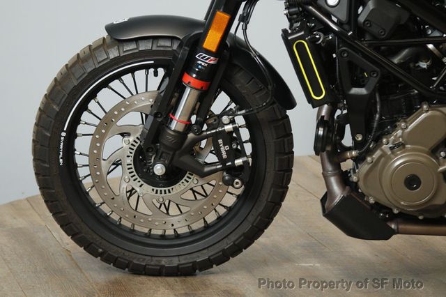 2023 Husqvarna SVARTPILEN 401 Only 764 Miles! - 22974504 - 12