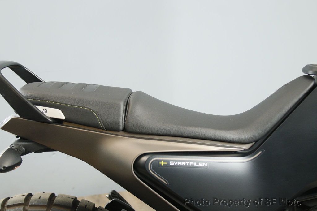 2023 Husqvarna SVARTPILEN 401 Only 764 Miles! - 22974504 - 38