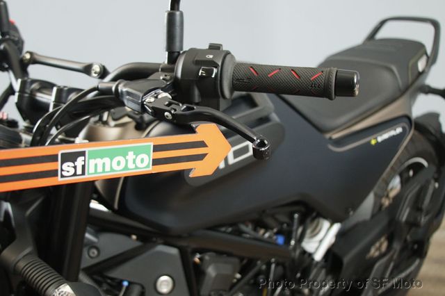 2023 Husqvarna SVARTPILEN 401 Only 764 Miles! - 22974504 - 48