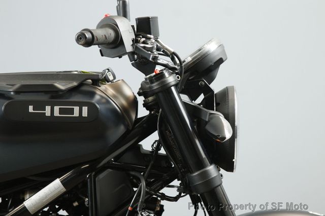 2023 Husqvarna SVARTPILEN 401 Only 764 Miles! - 22974504 - 7