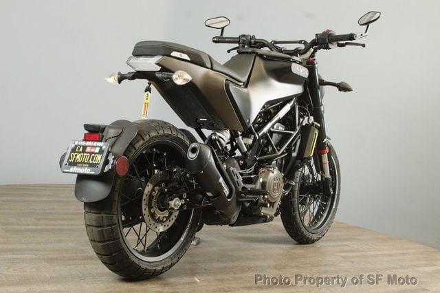 2023 Husqvarna Svartpilen 401 Only 851 Miles! - 22659268 - 32