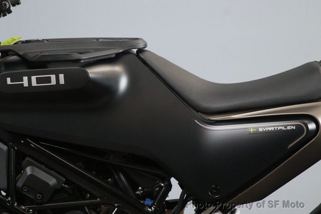 2023 Husqvarna Svartpilen 401 SALE PENDING - 23057555 - 9