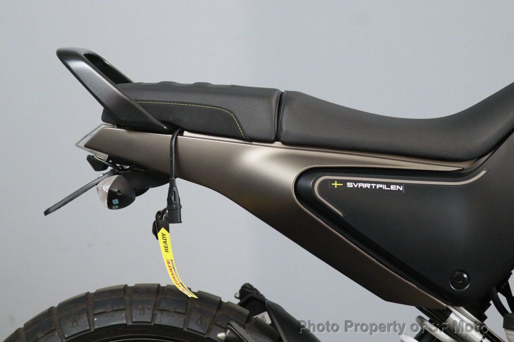 2023 Husqvarna Svartpilen 401 SALE PENDING - 23057555 - 10