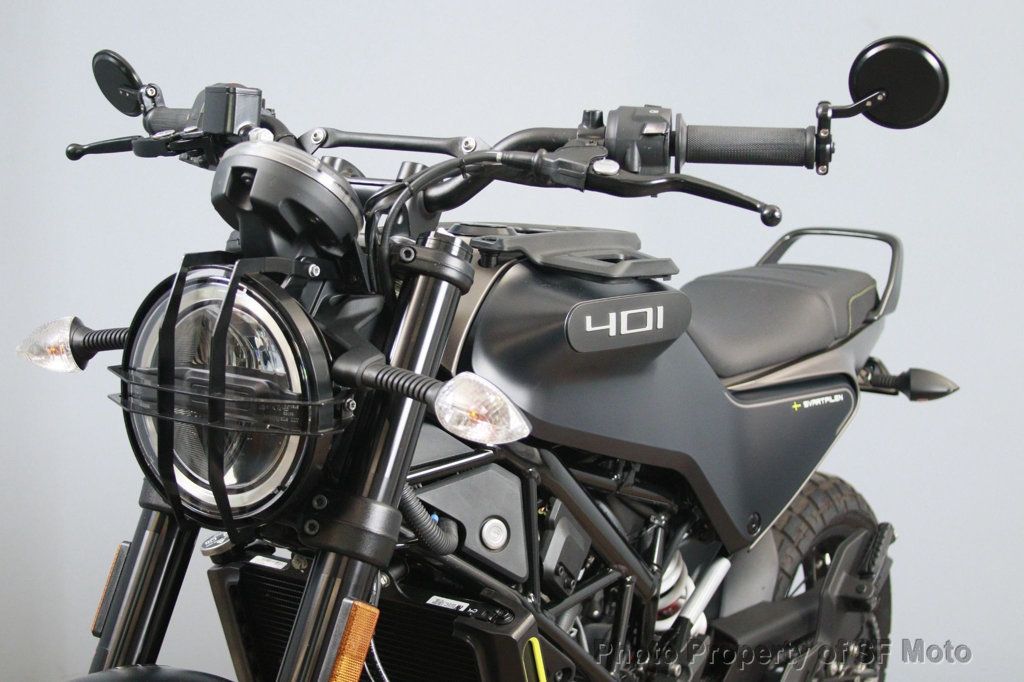 2023 Husqvarna Svartpilen 401 SALE PENDING - 23057555 - 1